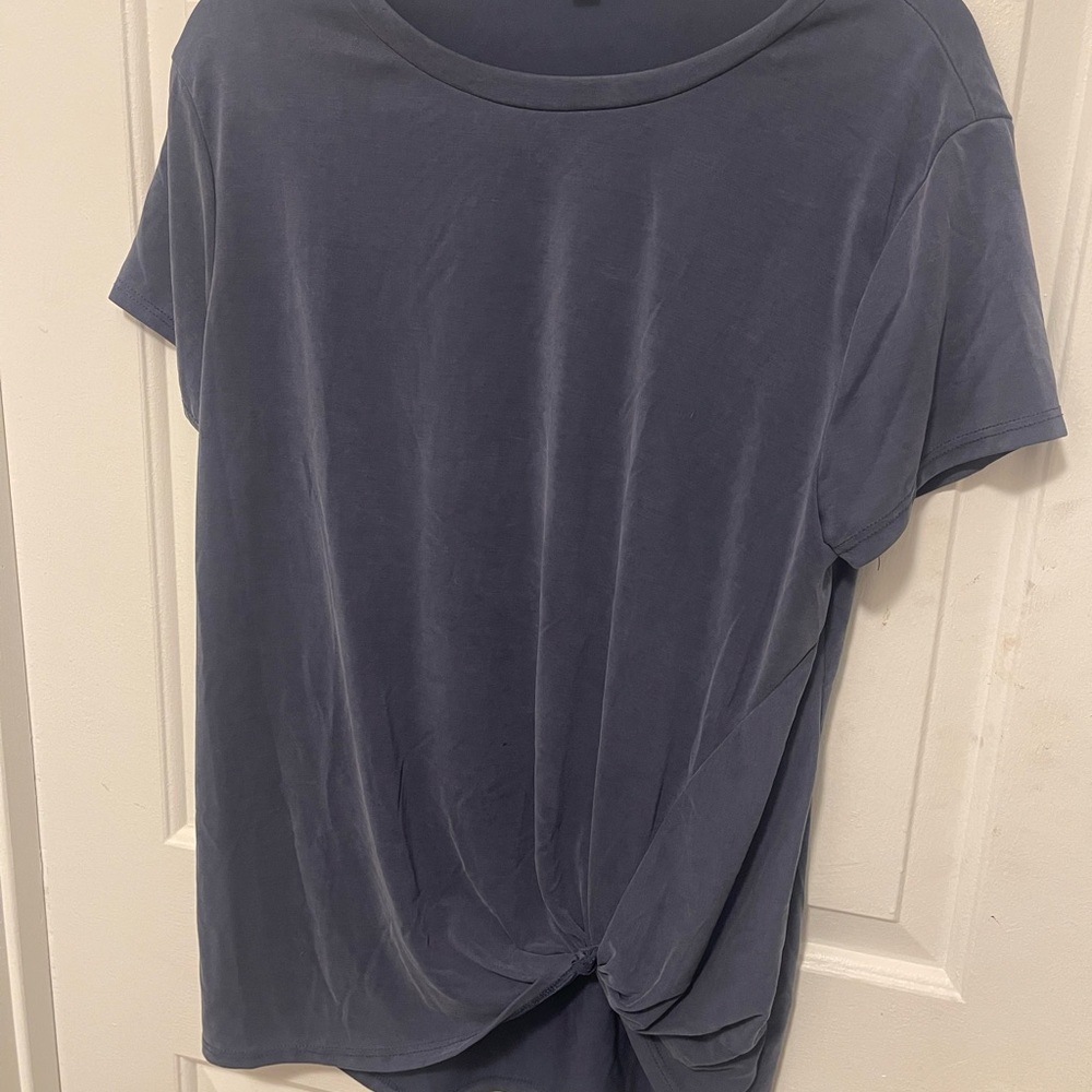Green Envelope Slate Blue Short Sleeve Top
